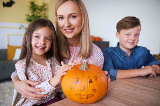 Должны ли родители-христиане позволять своим детям праздновать Хэллоуин?