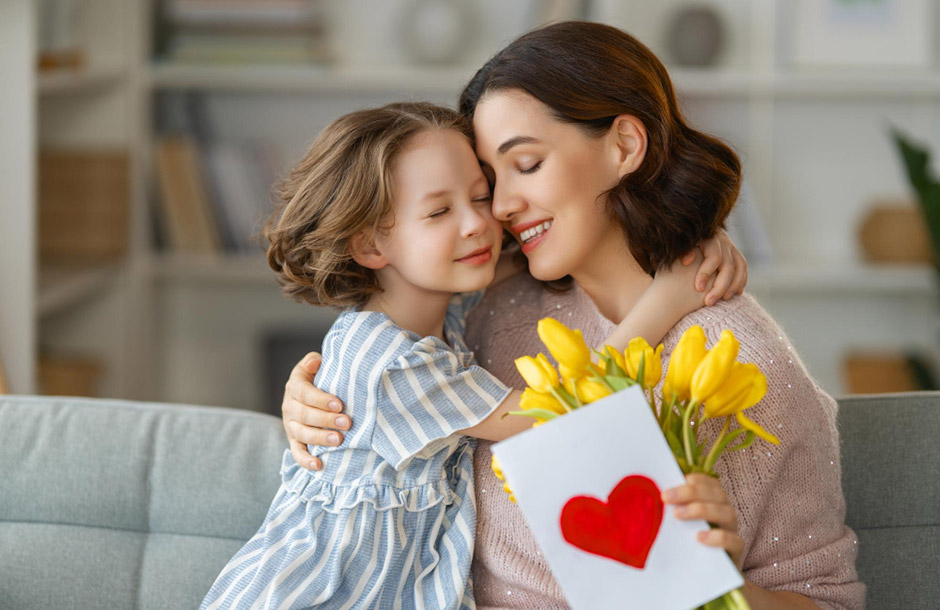 9 фактов, которые вам следует знать о матерях и Дне матери