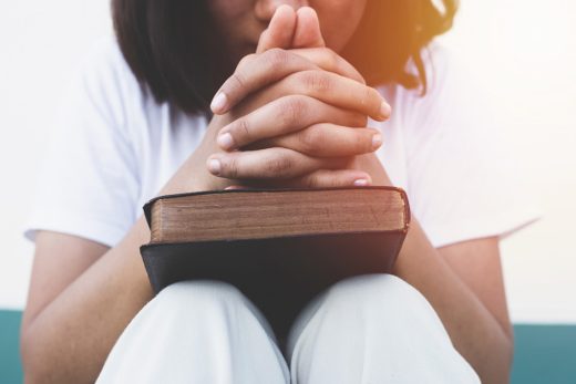 5 місць Писання, які варто читати, коли вам тривожно