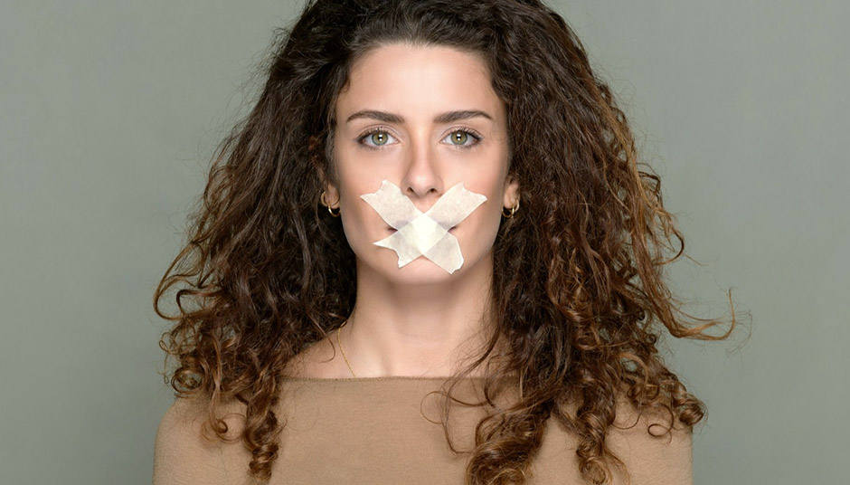 Почему ты молчишь? Иисус спас меня не для того, чтобы мне смешаться с толпой