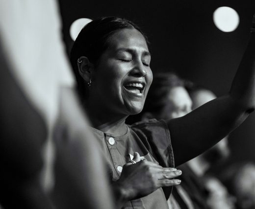 Пение — это нечто большее, чем ноты и тексты песен. Это духовная дисциплина